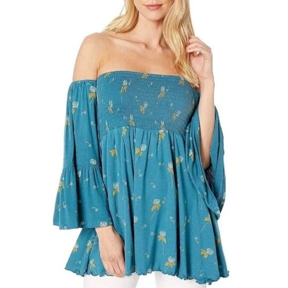 Free People Lana Tunic Ocean Blue Smocked Off The Shoulder Bell Sleeve Size M - Picture 1 of 6
